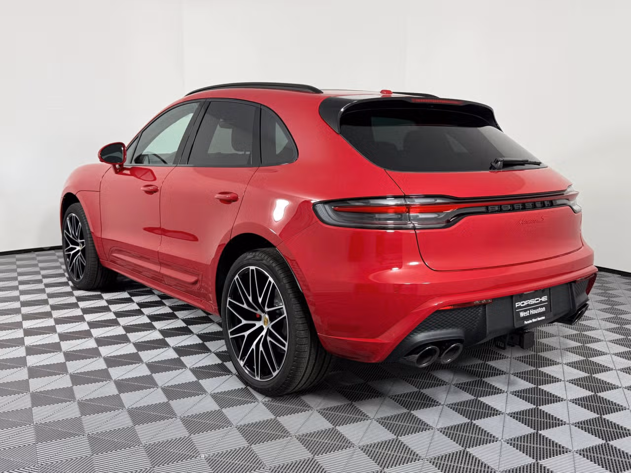 2026 Porsche Macan S - Photo 20