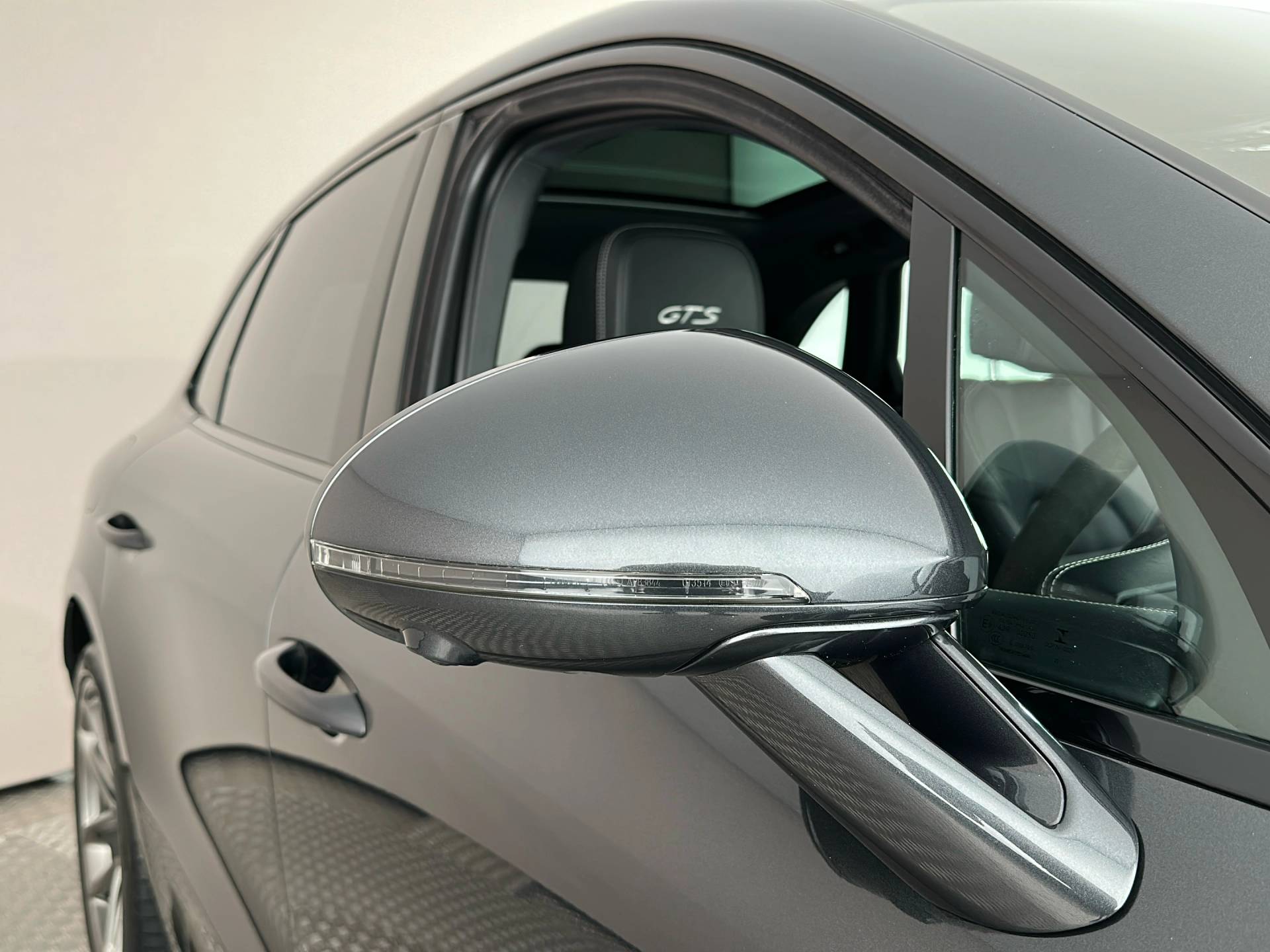 Macan GTS, photo 42 of 42