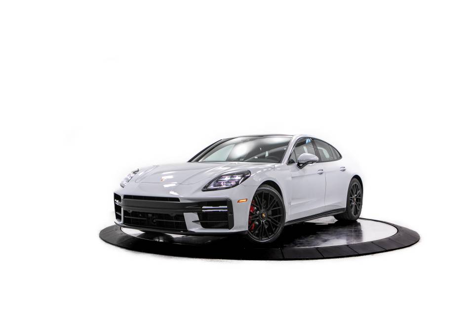 2026 Porsche Panamera