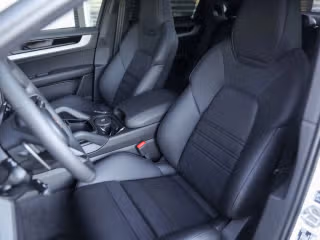 2026 Porsche Cayenne Coup E-Hybrid - Photo 33