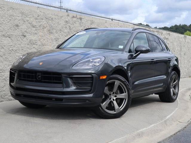 2024 Porsche Macan T