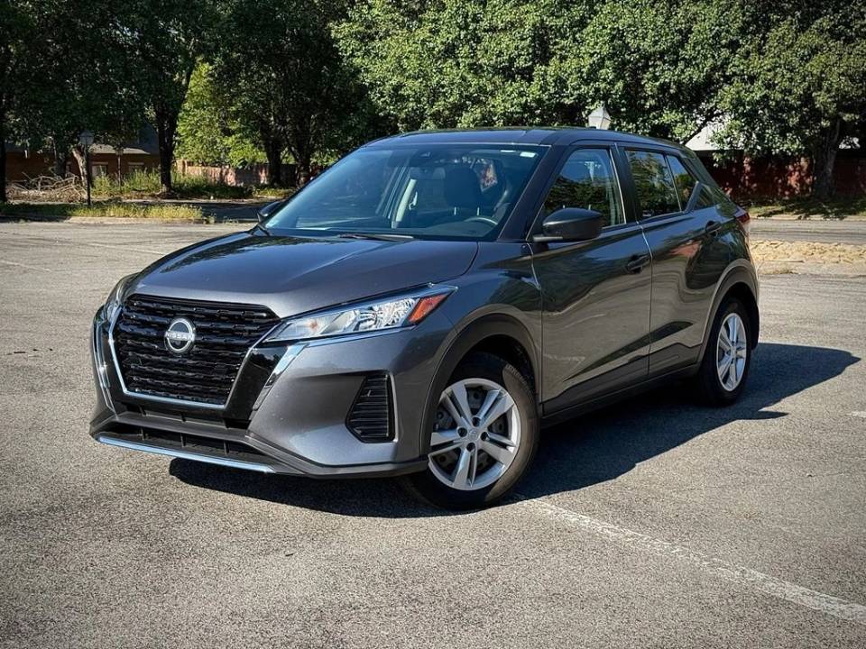 2023 Nissan Kicks
