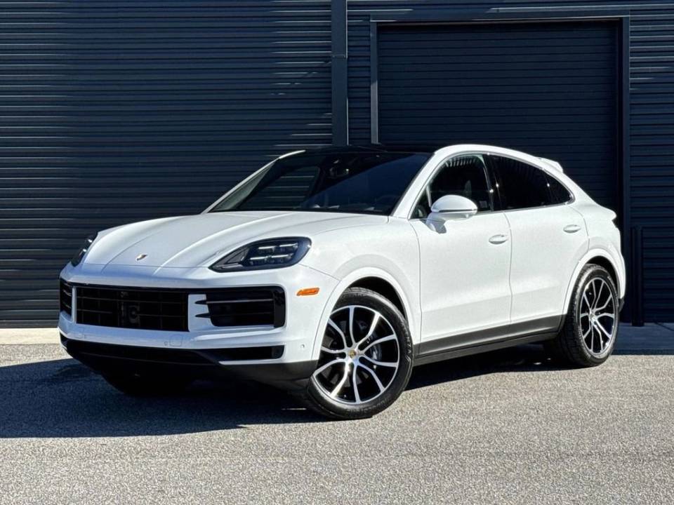2024 Porsche Cayenne Coup Base