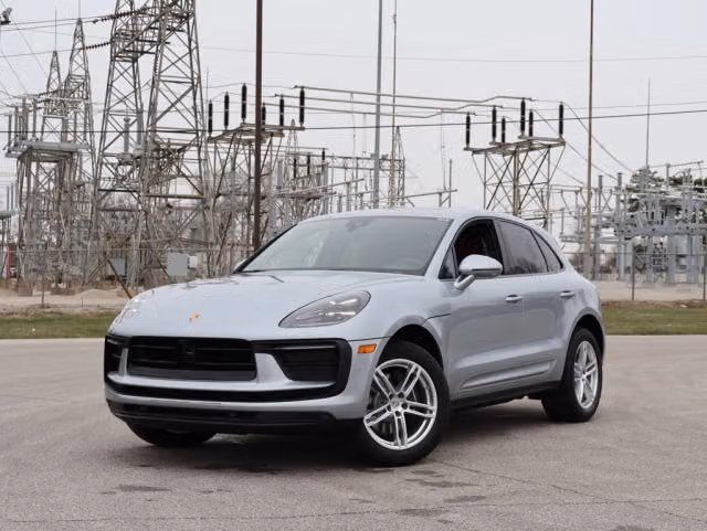 Used 2026 Porsche Macan T with VIN WP1AA2A5XTLB09414 for sale in Kansas City
