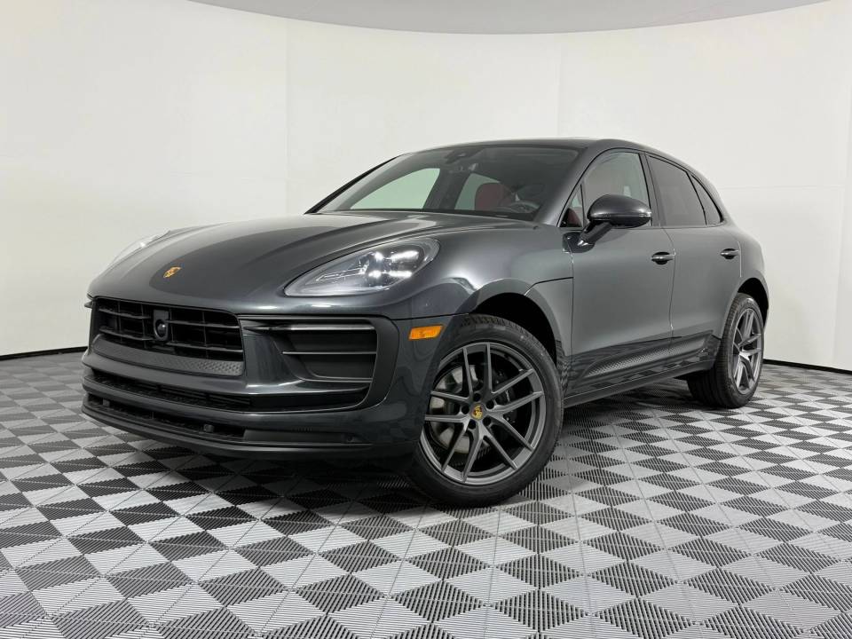 2026 Porsche Macan