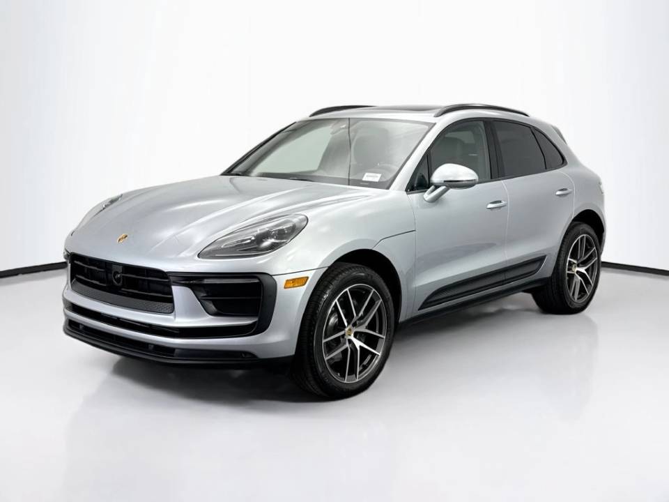 2026 Porsche Macan