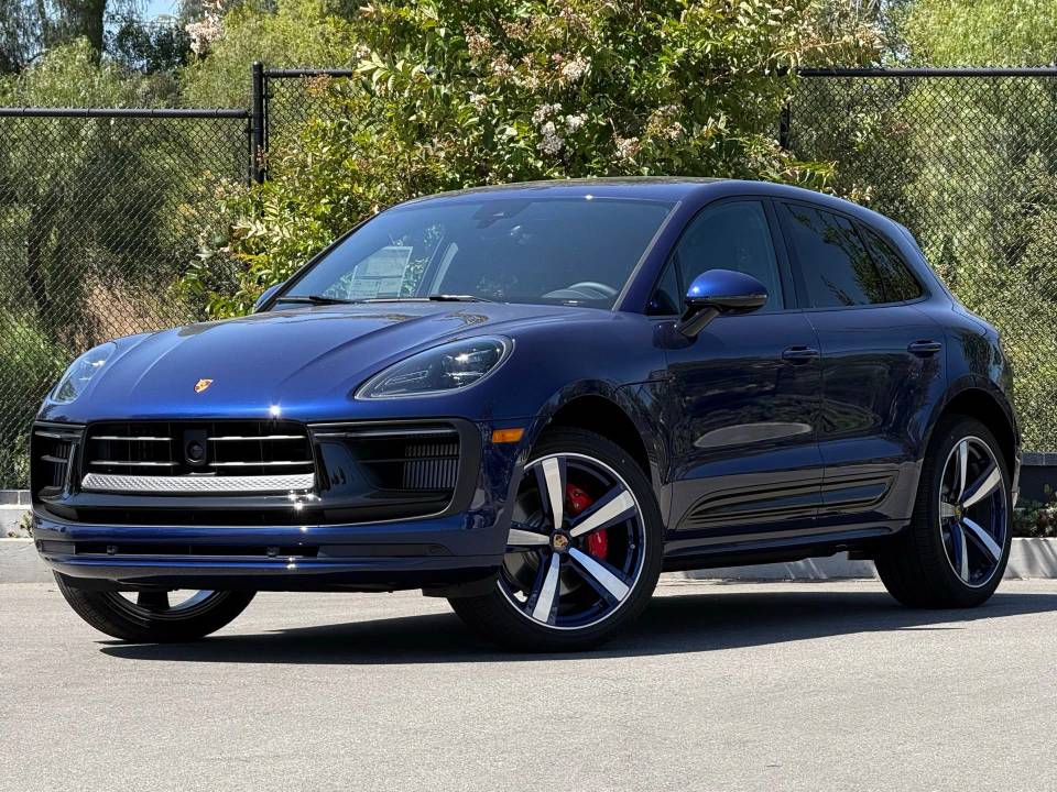 2026 Porsche Macan