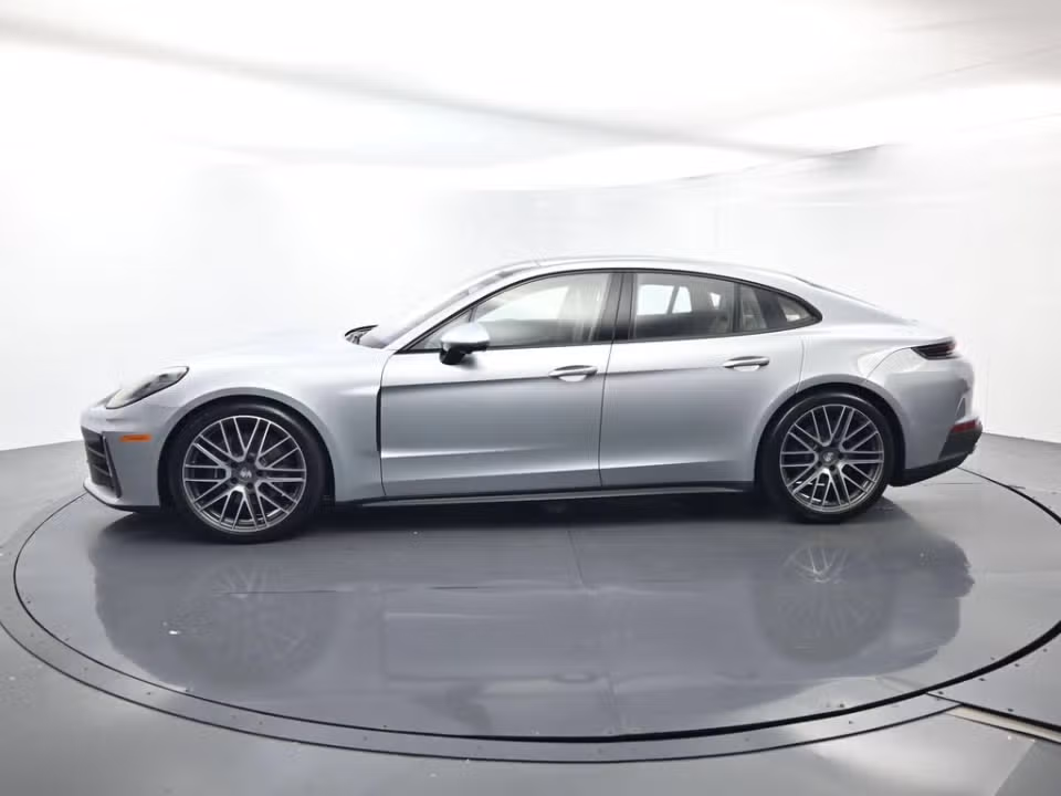 2026 Porsche Panamera Base - Photo 11