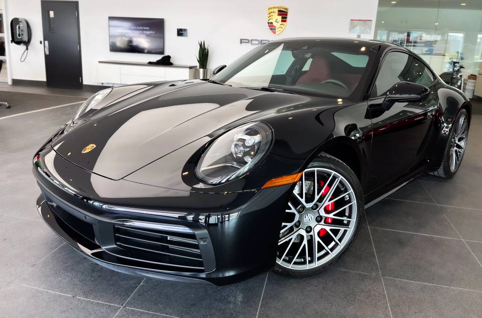 Buy used Porsche 911 Carrera S at Porsche Centre Lauzon