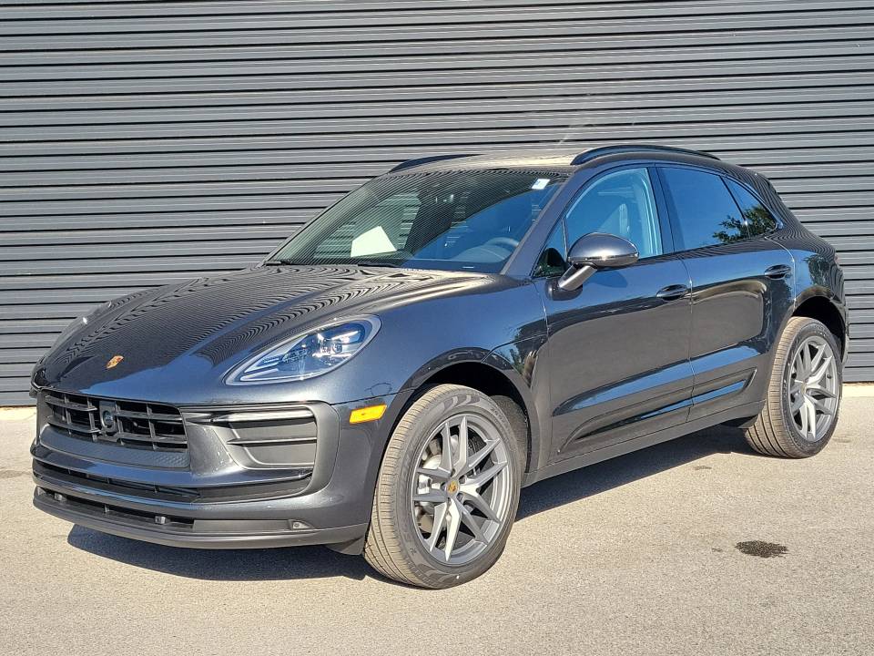 2026 Porsche Macan