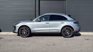 2026 Porsche Macan - Photo 9