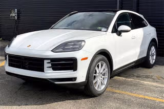 2026 Porsche Cayenne -'s photo