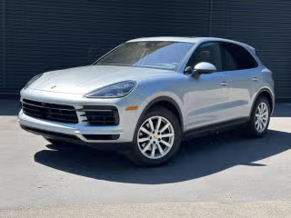 2020 Porsche Cayenne -'s photo