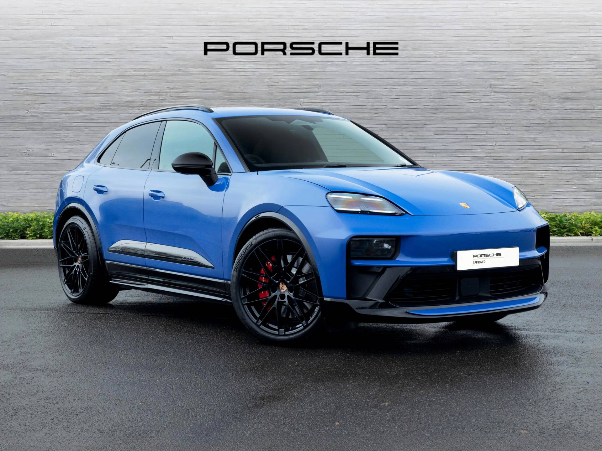 Macan GTS, photo 1 of 93