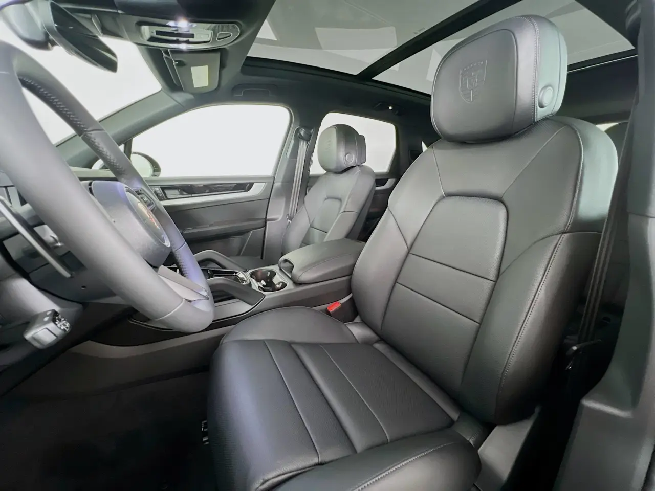 2026 Porsche Cayenne E-Hybrid - Photo 40
