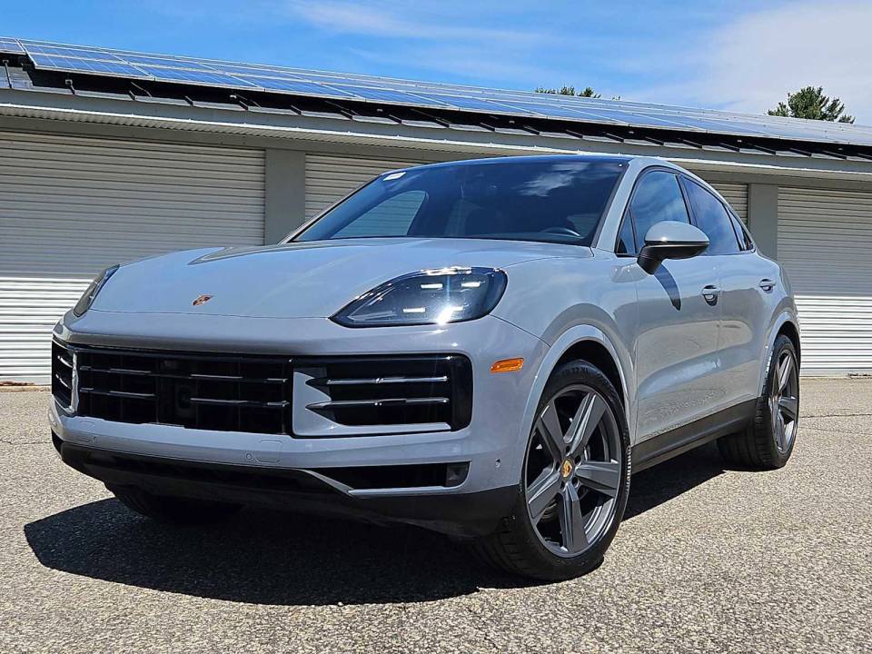 2024 Porsche Cayenne Coup Base