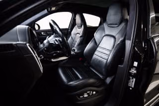 2020 Porsche Cayenne Turbo Coupe, photo 33
