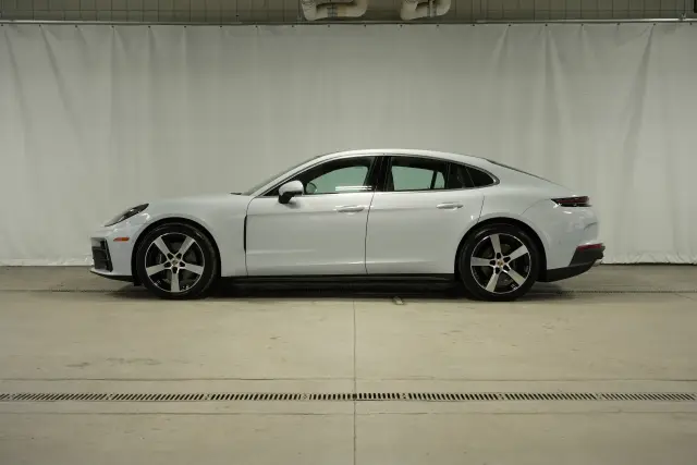 2025 Porsche Panamera Base - Photo 14