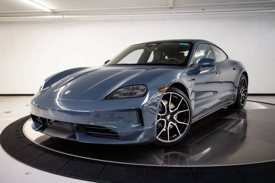 2026 Porsche Taycan