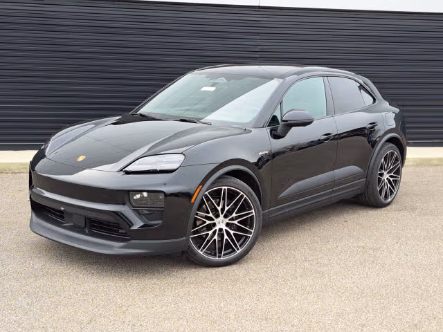 Used 2026 Porsche Macan Base with VIN WP1AD2XA6TL075514 for sale in Cincinnati, OH