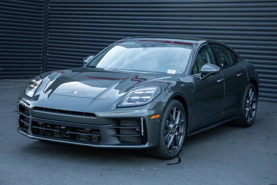 2026 Porsche Panamera