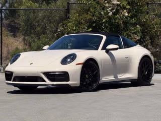 2024 Porsche 911 Targa 4's photo