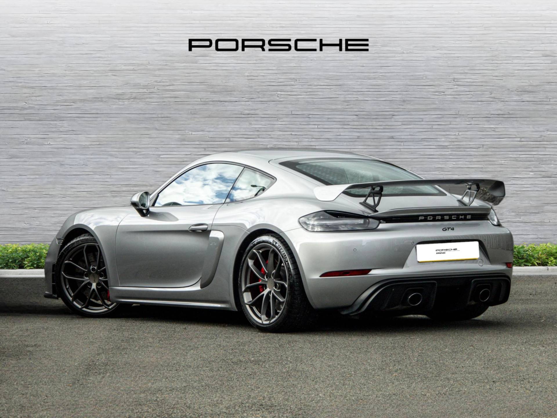 718 Cayman GT4, photo 2 of 39