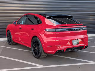 2026 Porsche Cayenne Coup S - Photo 17