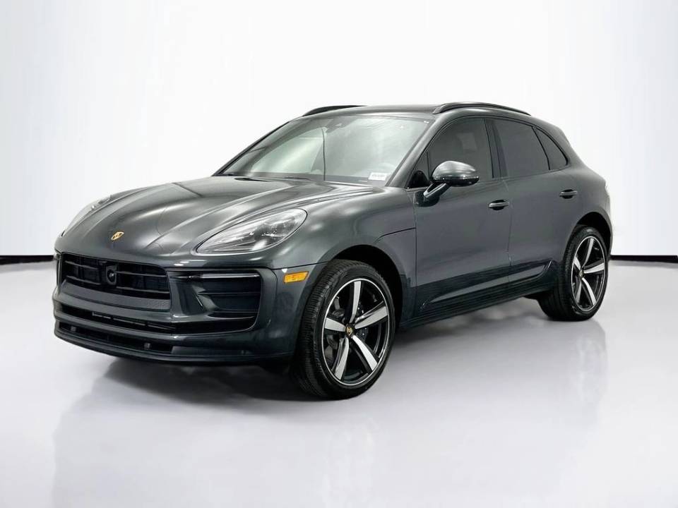 2026 Porsche Macan