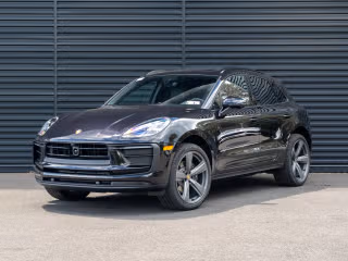 2025 Porsche Macan