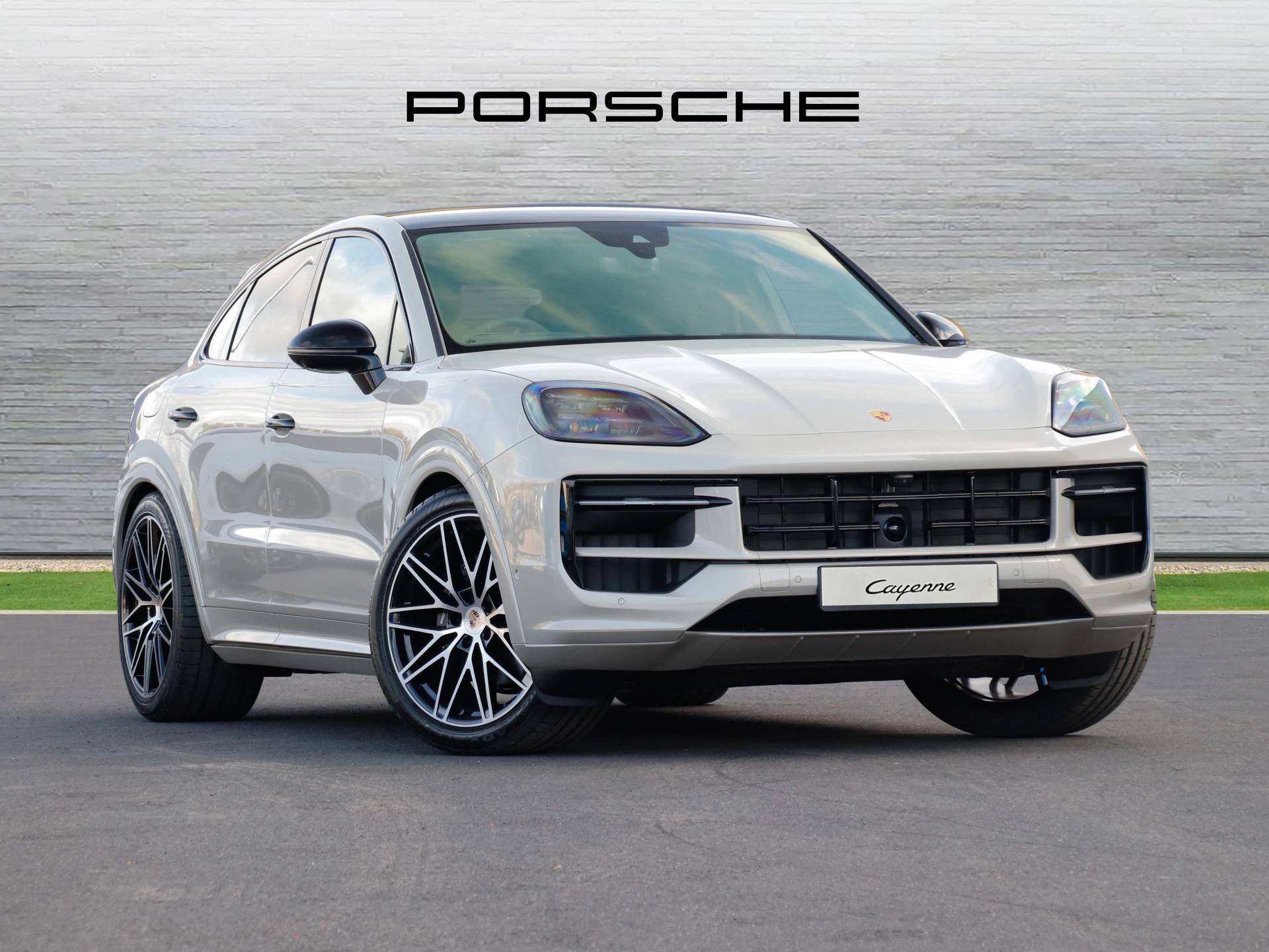 Cayenne Coupé, photo 1 of 33