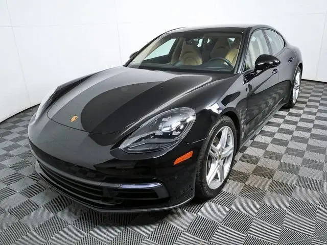 2019 Porsche Panamera