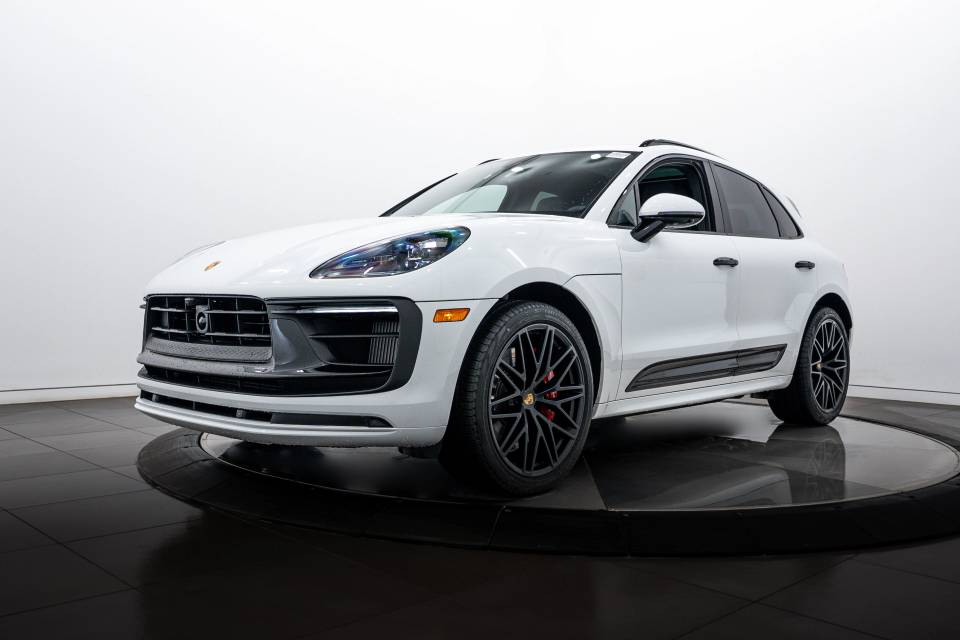 2026 Porsche Macan GTS