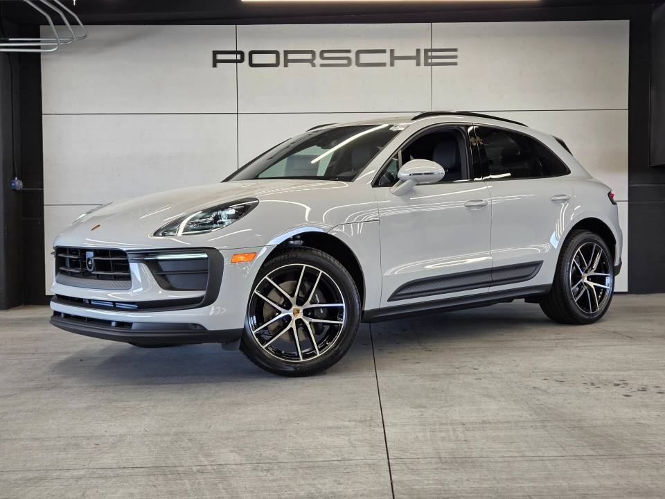 2026 Porsche Macan