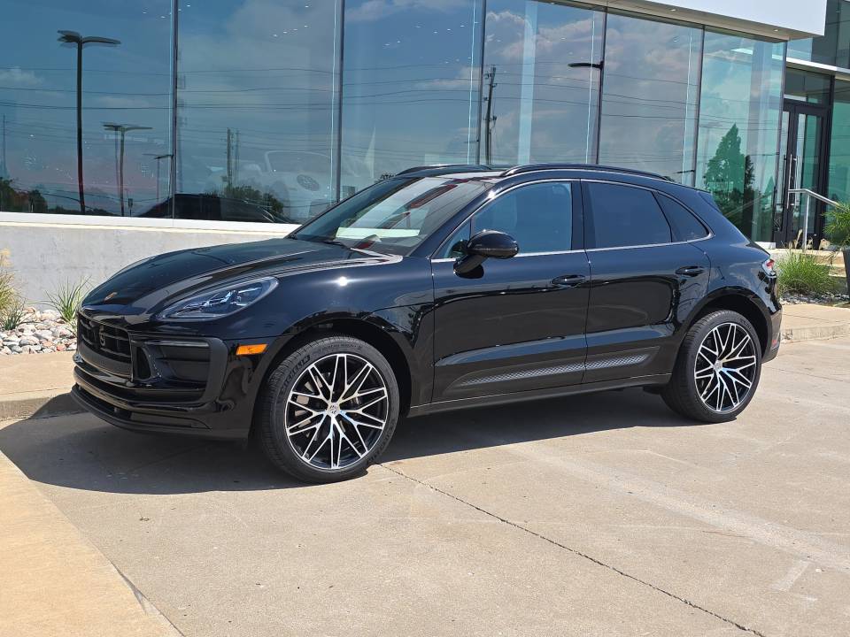 2026 Porsche Macan