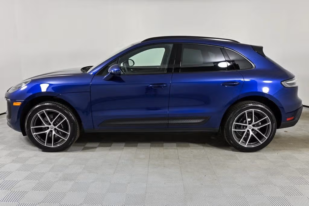 2026 Porsche Macan Base - Photo 12