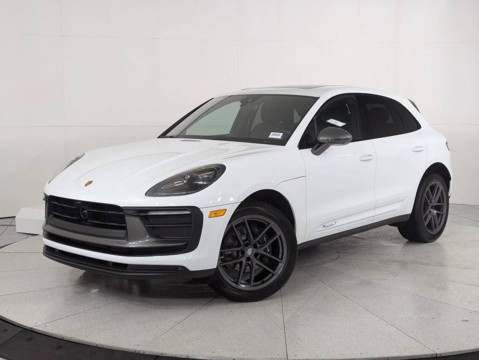 2026 Porsche Macan