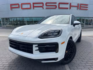 2026 Porsche Cayenne -'s photo