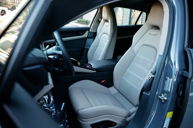 2026 Porsche Panamera Base - Photo 38