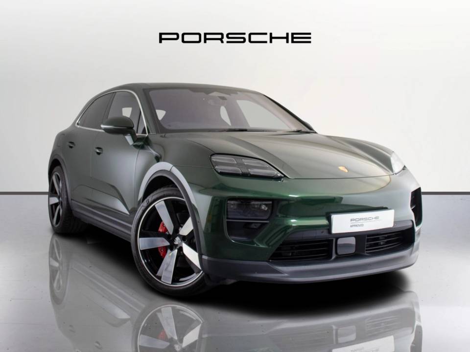 2026 Porsche Macan