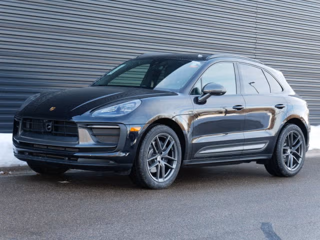 Used 2025 Porsche Macan T with VIN WP1AA2A59SLB09757 for sale in Saint Paul, Minnesota