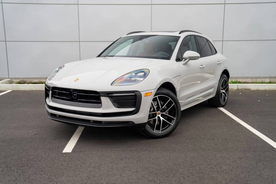 2026 Porsche Macan