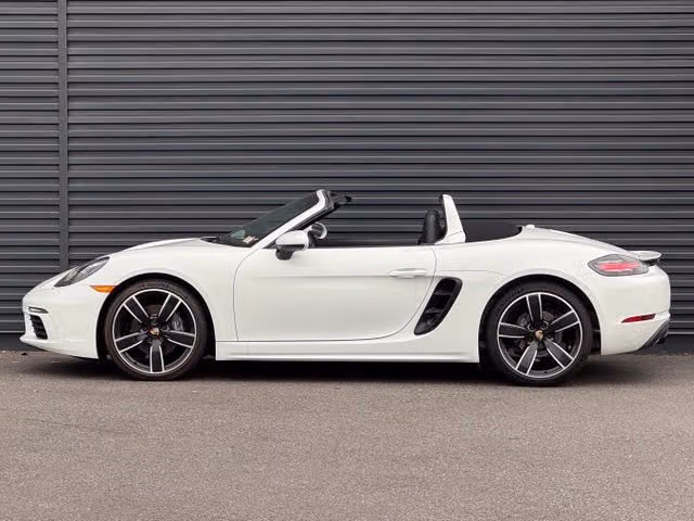 2024 Porsche 718 Base - Photo 12