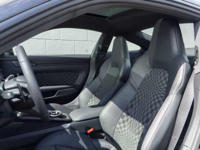 2026 Porsche 911 S - Photo 34