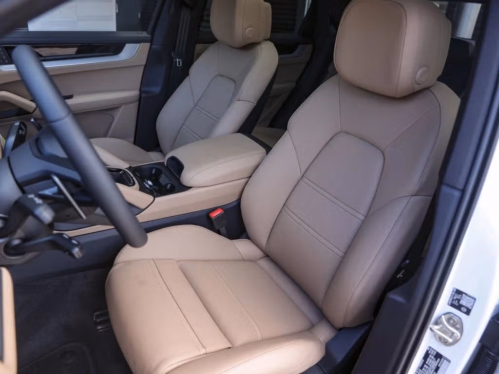 2026 Porsche Cayenne Coup S E-Hybrid - Photo 36