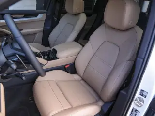 2026 Porsche Cayenne Coup S E-Hybrid - Photo 37