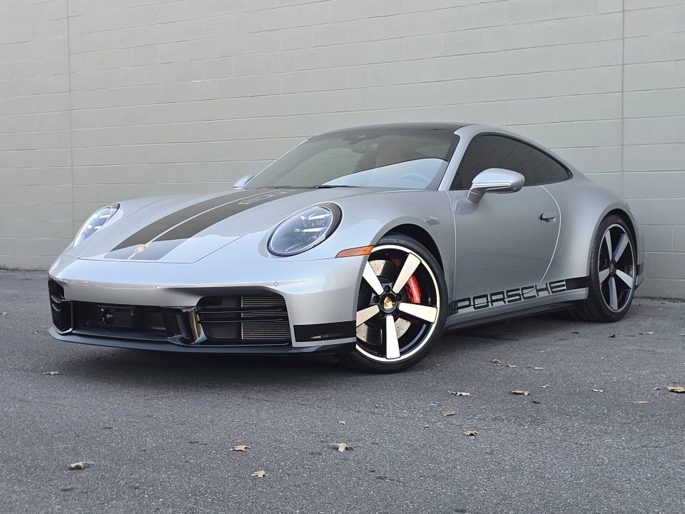 2025 Porsche 911