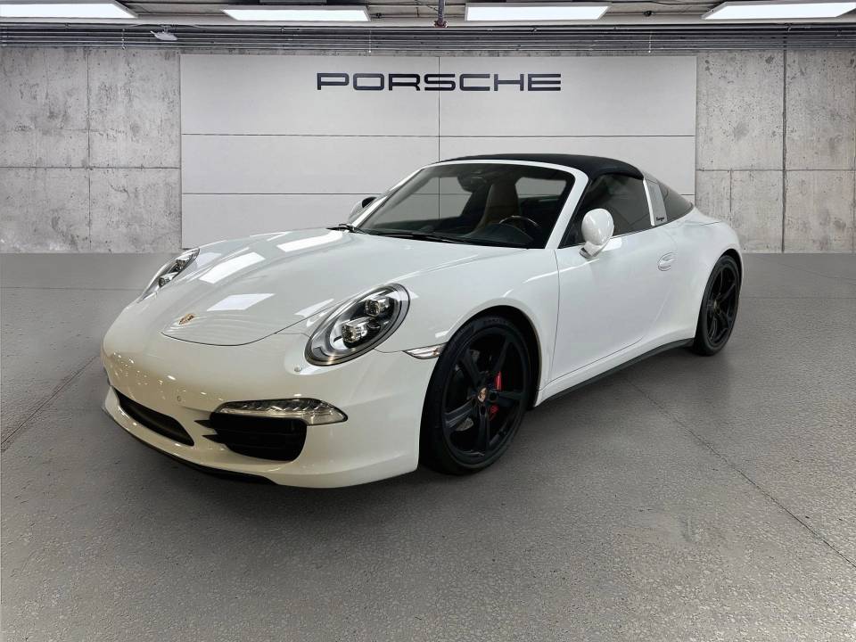 2015 Porsche 911