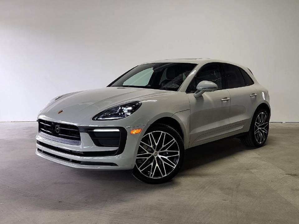 2026 Porsche Macan