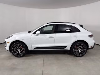 2026 Porsche Macan S - Photo 9